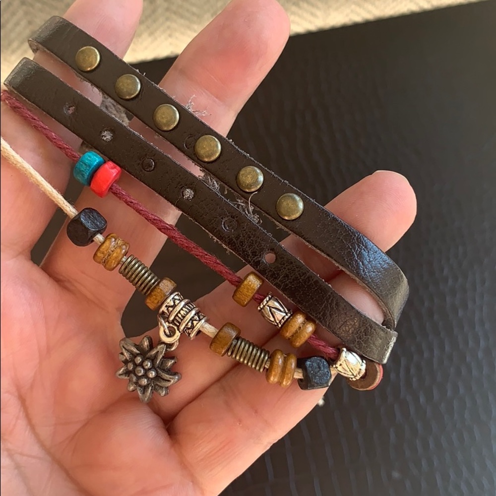 Leather bracelet